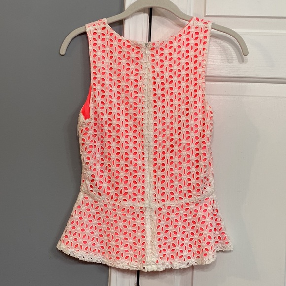 SUGARLIPS, pink and white flower tank - Picture 3 of 4